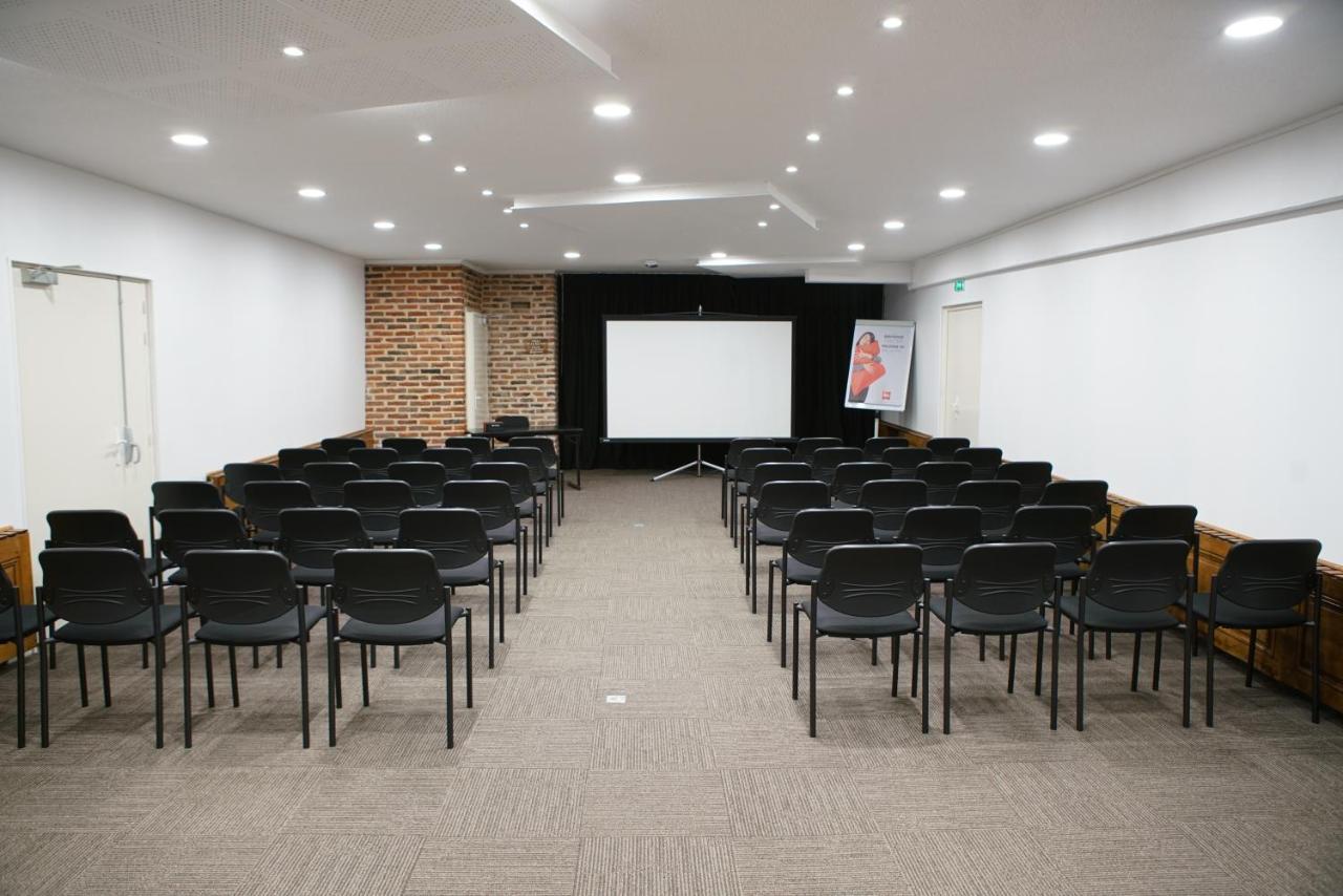 Ibis Centre 3*
